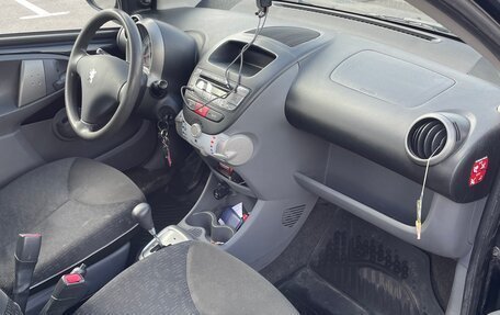 Peugeot 107 I рестайлинг, 2011 год, 480 000 рублей, 7 фотография