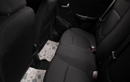 KIA Rio III рестайлинг, 2015 год, 999 000 рублей, 17 фотография
