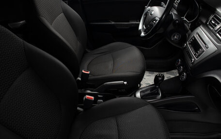 KIA Rio III рестайлинг, 2015 год, 999 000 рублей, 15 фотография