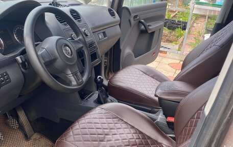 Volkswagen Caddy III рестайлинг, 2011 год, 750 000 рублей, 11 фотография