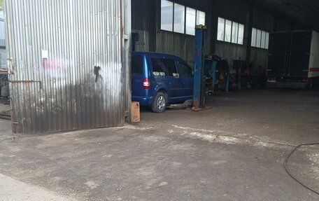 Volkswagen Caddy III рестайлинг, 2007 год, 850 000 рублей, 2 фотография