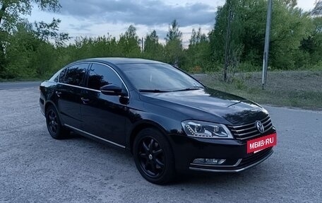 Volkswagen Passat B7, 2013 год, 1 000 000 рублей, 2 фотография