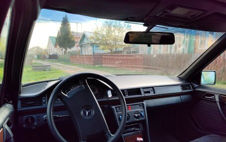 Mercedes-Benz E-Класс, 1992 год, 160 000 рублей, 6 фотография