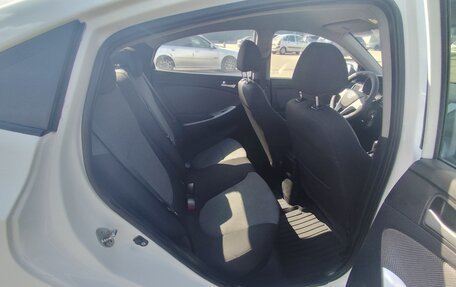 Hyundai Solaris II рестайлинг, 2012 год, 570 000 рублей, 8 фотография