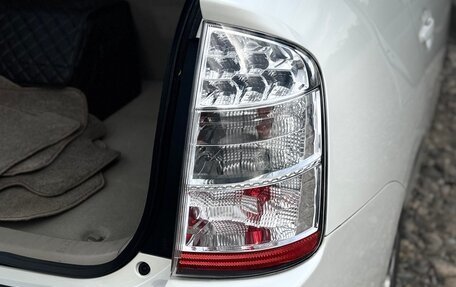 Toyota Prius, 2008 год, 950 000 рублей, 11 фотография