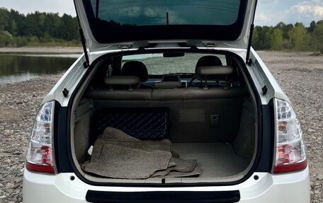 Toyota Prius, 2008 год, 950 000 рублей, 10 фотография