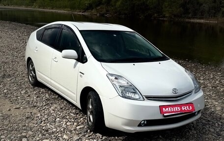 Toyota Prius, 2008 год, 950 000 рублей, 2 фотография