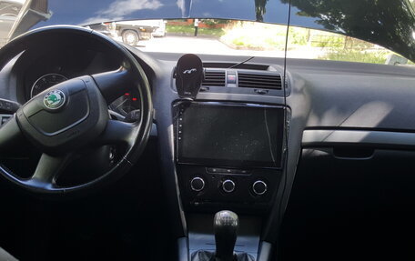 Skoda Octavia, 2011 год, 870 000 рублей, 3 фотография