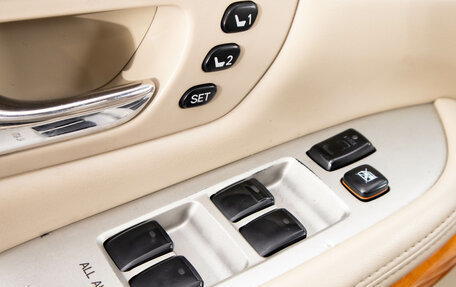 Lexus RX II рестайлинг, 2005 год, 1 599 000 рублей, 10 фотография