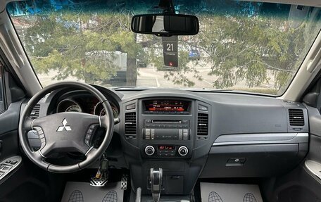 Mitsubishi Pajero IV, 2011 год, 1 469 000 рублей, 12 фотография