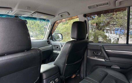 Mitsubishi Pajero IV, 2011 год, 1 469 000 рублей, 28 фотография