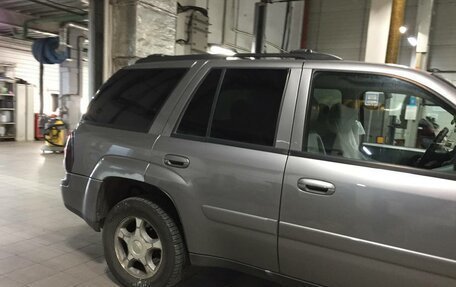 Chevrolet TrailBlazer II, 2005 год, 700 000 рублей, 3 фотография