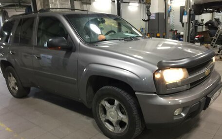 Chevrolet TrailBlazer II, 2005 год, 700 000 рублей, 2 фотография