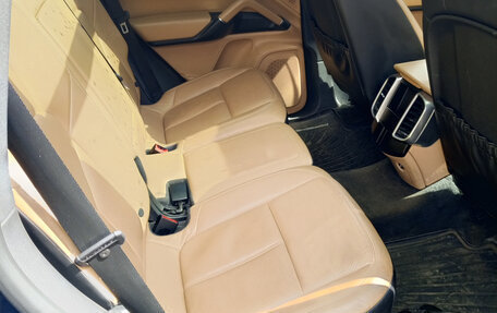 Porsche Cayenne III, 2013 год, 2 800 000 рублей, 15 фотография
