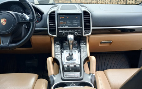 Porsche Cayenne III, 2013 год, 2 800 000 рублей, 23 фотография