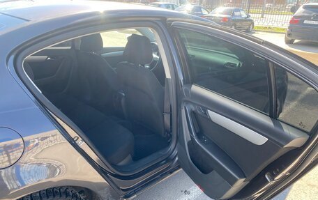 Volkswagen Passat B7, 2011 год, 1 000 000 рублей, 12 фотография