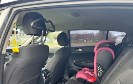 KIA Sportage IV рестайлинг, 2018 год, 1 850 000 рублей, 7 фотография