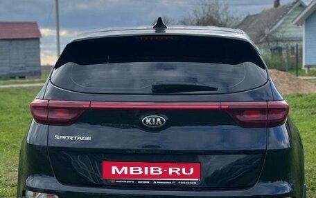 KIA Sportage IV рестайлинг, 2018 год, 1 850 000 рублей, 2 фотография