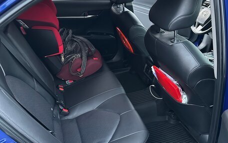 Toyota Camry, 2021 год, 3 400 000 рублей, 4 фотография