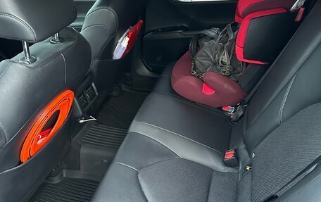 Toyota Camry, 2021 год, 3 400 000 рублей, 5 фотография