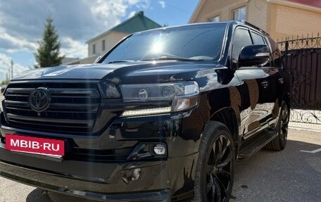 Toyota Land Cruiser 200, 2015 год, 5 000 000 рублей, 2 фотография