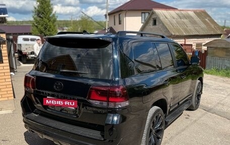 Toyota Land Cruiser 200, 2015 год, 5 000 000 рублей, 14 фотография