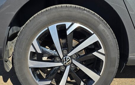 Volkswagen Polo VI (EU Market), 2021 год, 2 220 000 рублей, 28 фотография