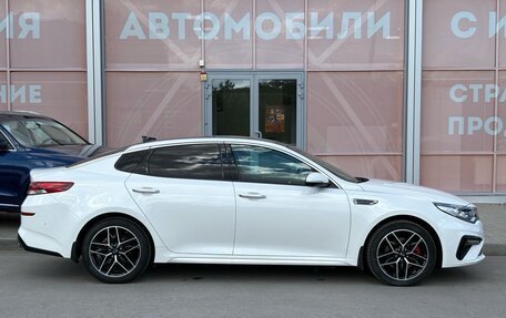 KIA Optima IV, 2019 год, 2 300 000 рублей, 4 фотография