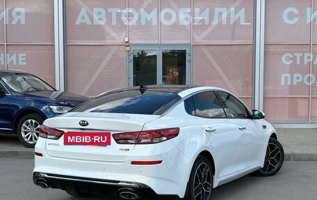 KIA Optima IV, 2019 год, 2 300 000 рублей, 5 фотография