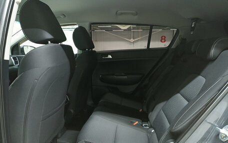 KIA Sportage IV рестайлинг, 2020 год, 2 449 000 рублей, 12 фотография