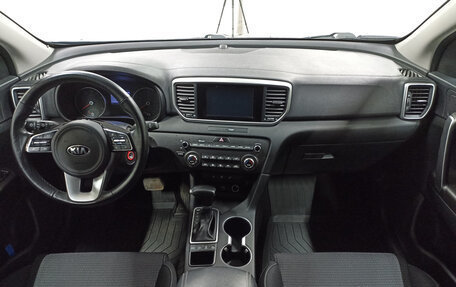 KIA Sportage IV рестайлинг, 2020 год, 2 449 000 рублей, 14 фотография
