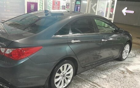 Hyundai Sonata VI, 2010 год, 1 250 000 рублей, 3 фотография