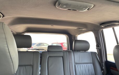 Lexus LX II, 2004 год, 1 890 000 рублей, 9 фотография