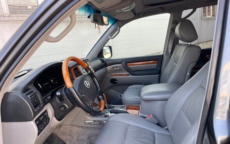 Lexus LX II, 2004 год, 1 890 000 рублей, 10 фотография