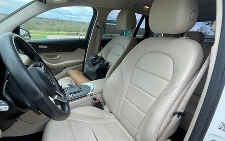 Mercedes-Benz GLC, 2021 год, 4 000 000 рублей, 14 фотография