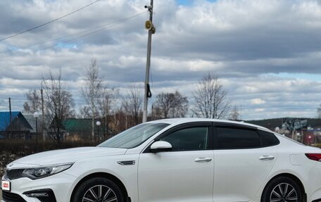 KIA Optima IV, 2019 год, 1 900 000 рублей, 5 фотография