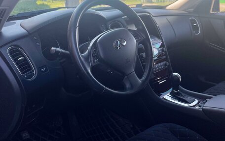 Infiniti QX50 I рестайлинг, 2015 год, 2 350 000 рублей, 4 фотография