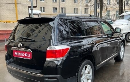 Toyota Highlander III, 2013 год, 2 100 000 рублей, 4 фотография