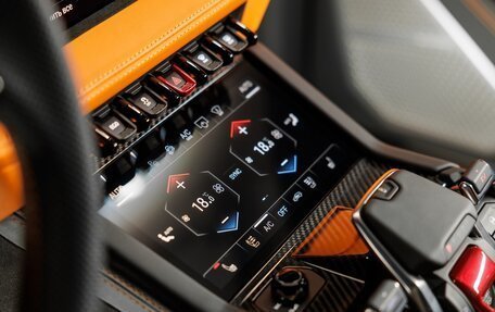 Lamborghini Urus I, 2025 год, 56 488 800 рублей, 30 фотография