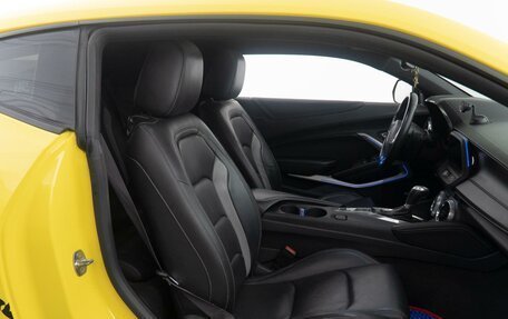 Chevrolet Camaro VI, 2016 год, 2 699 000 рублей, 10 фотография