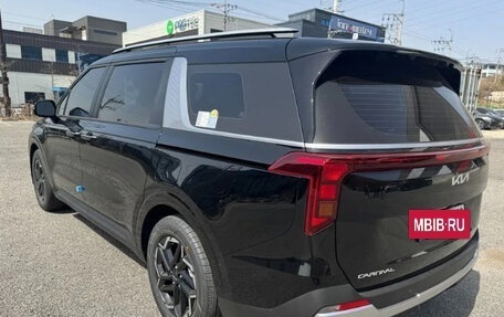 KIA Carnival, 2025 год, 5 900 000 рублей, 6 фотография
