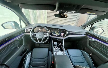 Volkswagen Touareg III, 2022 год, 7 750 000 рублей, 11 фотография