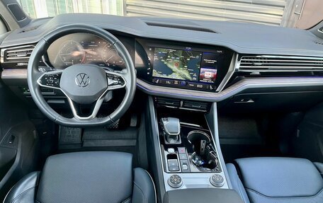 Volkswagen Touareg III, 2022 год, 7 750 000 рублей, 10 фотография