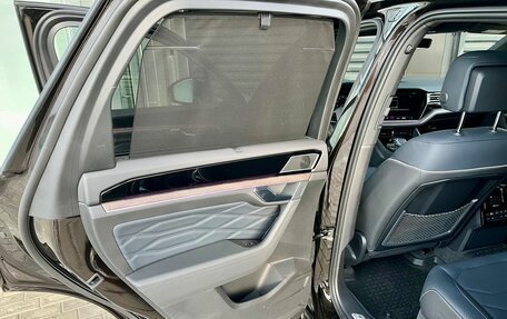 Volkswagen Touareg III, 2022 год, 7 750 000 рублей, 22 фотография