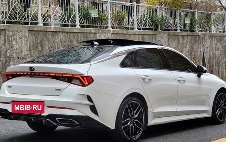 KIA K5, 2022 год, 2 150 000 рублей, 3 фотография