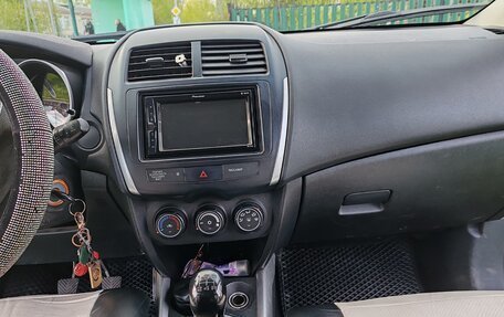 Mitsubishi ASX I рестайлинг, 2013 год, 1 400 000 рублей, 4 фотография