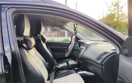 Mitsubishi ASX I рестайлинг, 2013 год, 1 400 000 рублей, 8 фотография