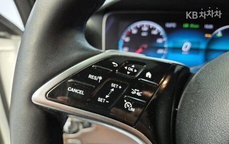Mercedes-Benz E-Класс, 2022 год, 4 700 000 рублей, 12 фотография