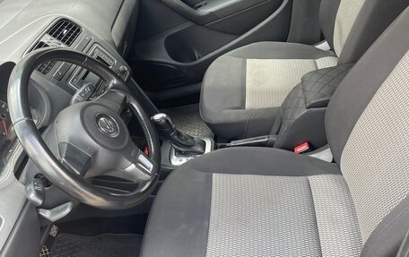 Volkswagen Polo VI (EU Market), 2013 год, 600 000 рублей, 8 фотография