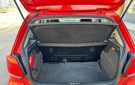 Volkswagen Polo VI (EU Market), 2011 год, 675 000 рублей, 25 фотография